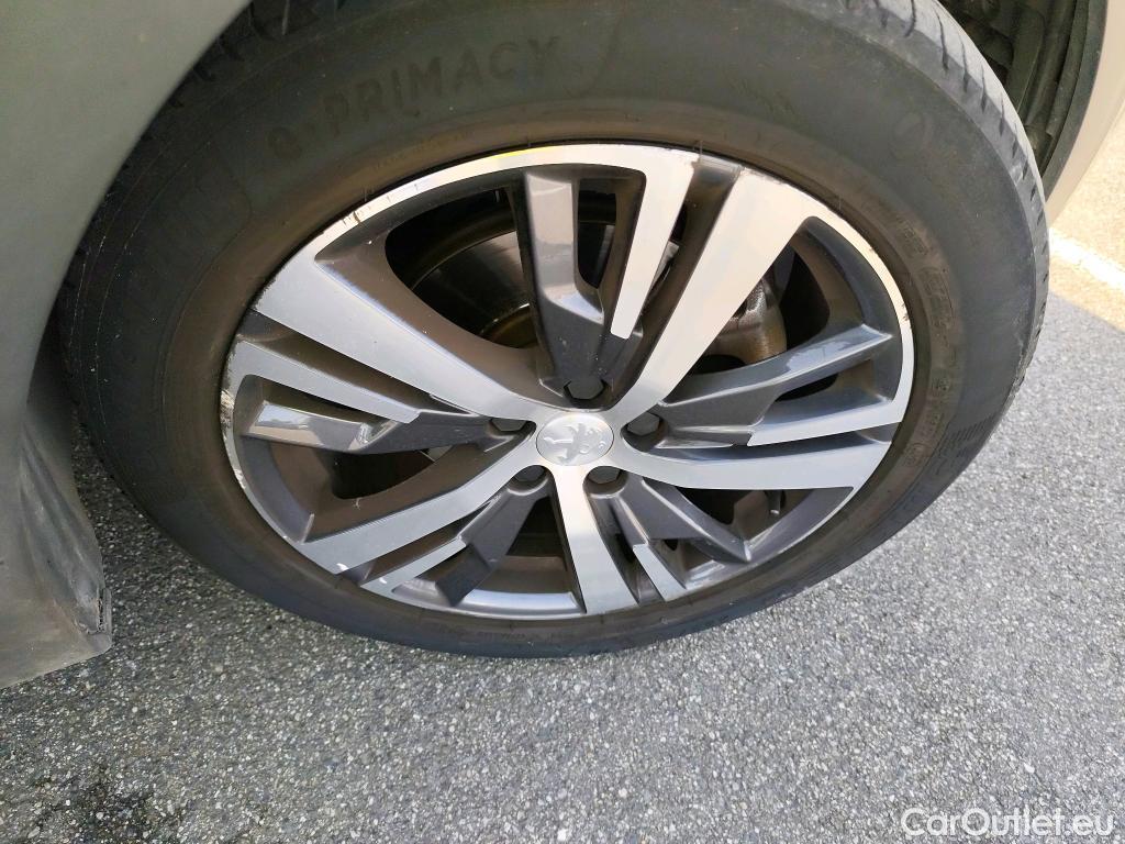 Peugeot  3008  Allure Pack 1.5 HDi 130CV BVA8 E6d #76