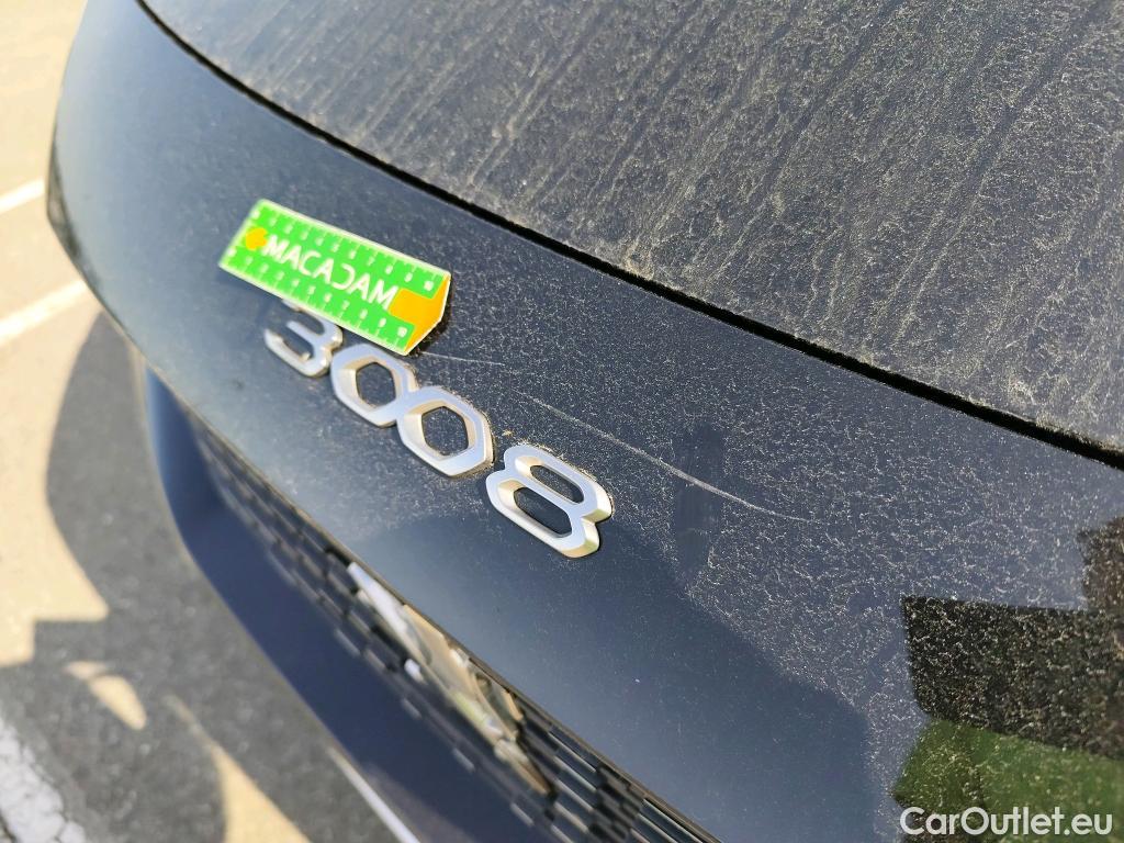  Peugeot  3008  Allure Pack 1.5 HDi 130CV BVA8 E6d #33