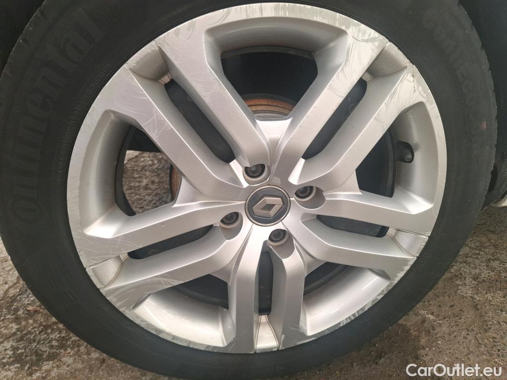  Renault  Clio RENAULT  / 2016 / 5P / Berline &Business TCe 90 #35