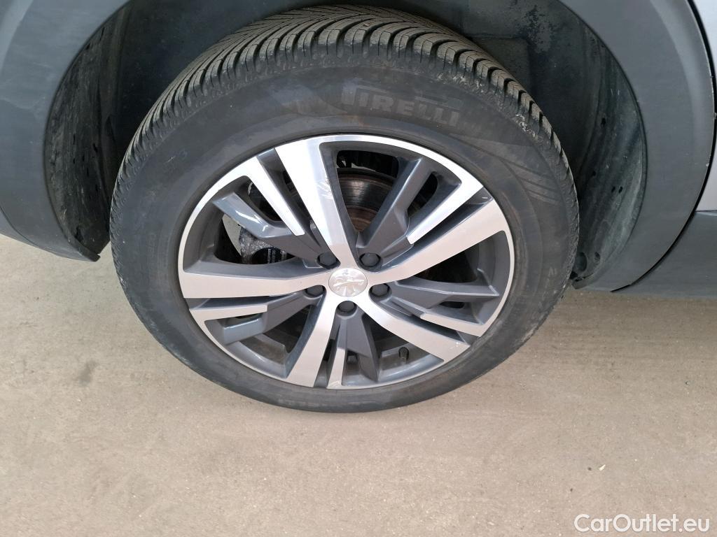  Peugeot  5008  Allure 1.5 HDi 130CV BVA8 7 Sieges E6d #19