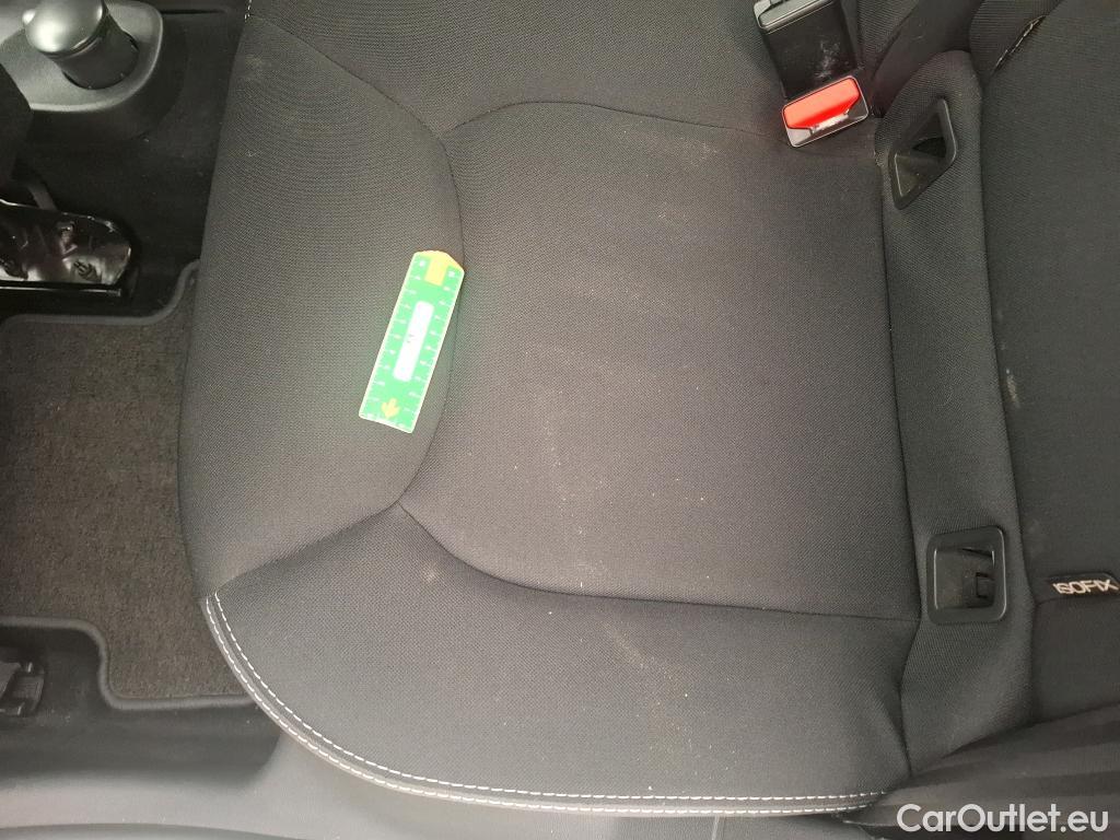  Renault  Clio RENAULT  / 2016 / 5P / Berline &Business TCe 90 #39