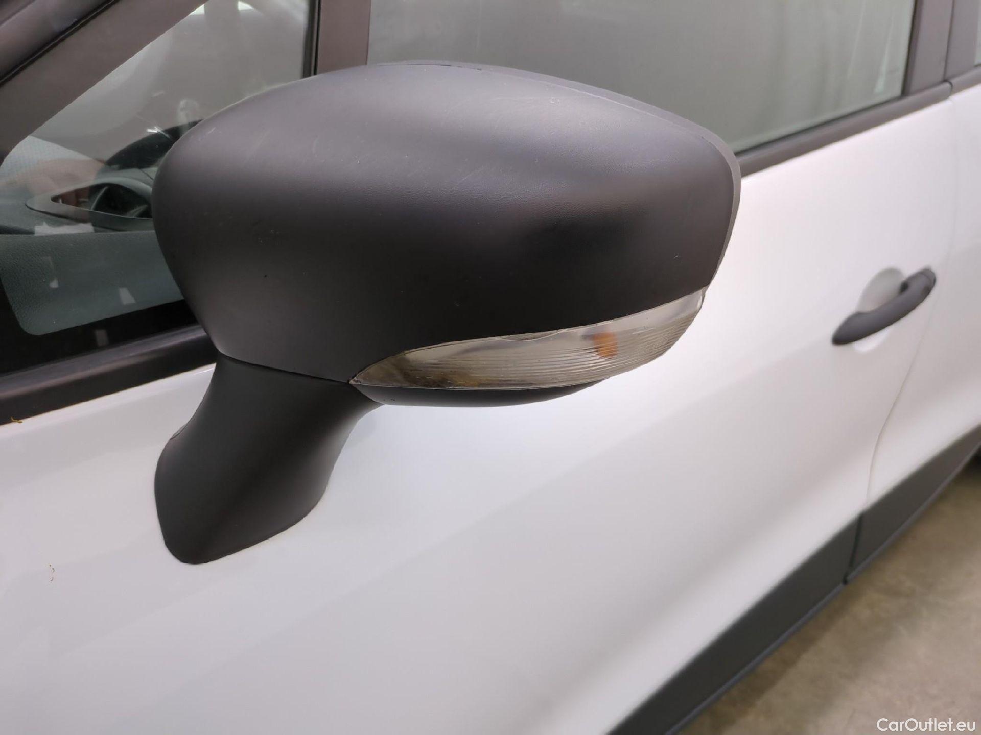  Renault  Clio  IV Air 1.5 dCi 75CV BVM5 E6 #4