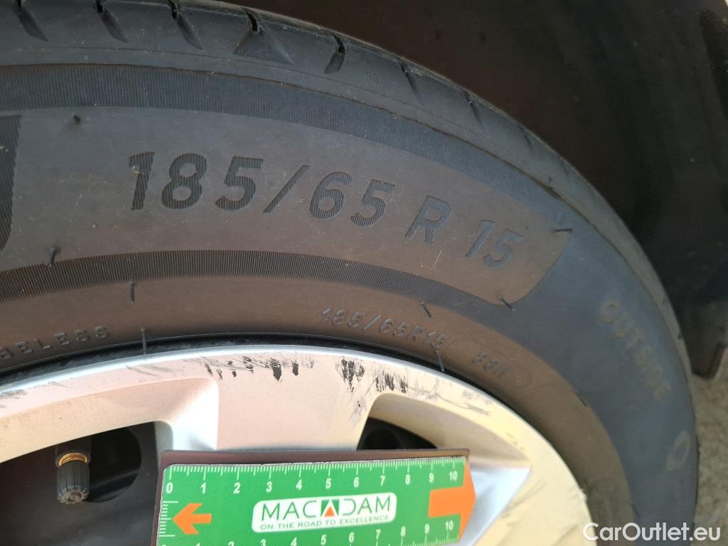  Renault  Clio  V Société Air Nav 1.5 dCi 85CV BVM6 E6dT #48