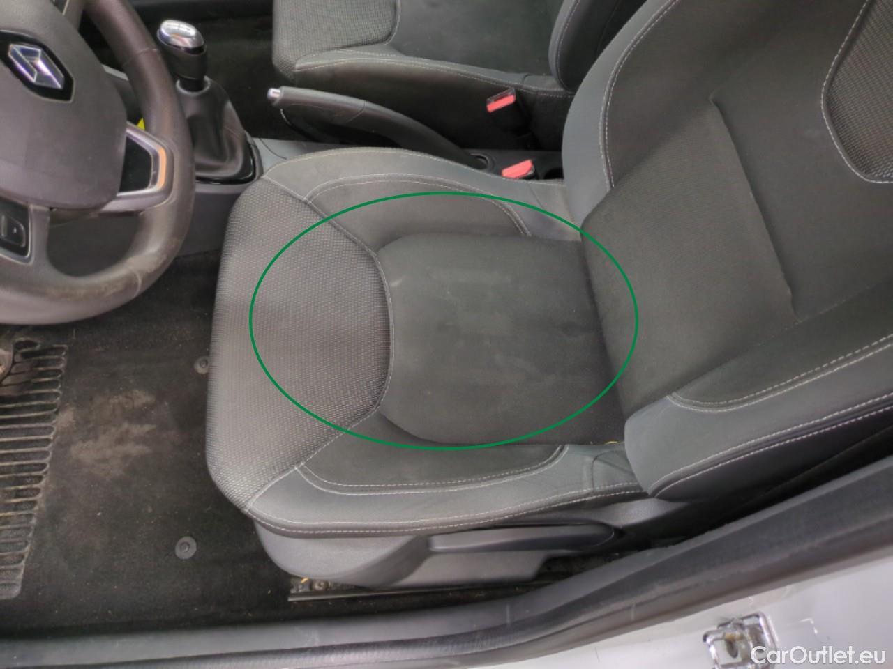  Renault  Clio  IV Air MediaNav 1.5 dCi 90CV BVM5 E6 #12
