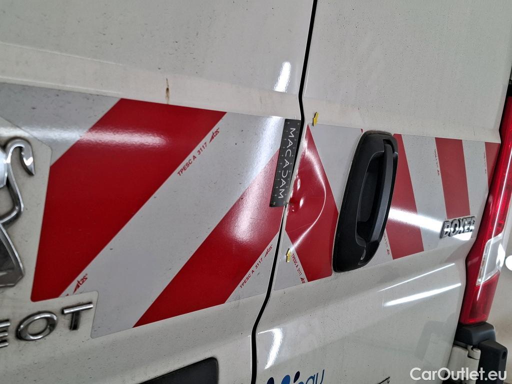  Peugeot  Boxer PEUGEOT  VU 4p Fourgon 2.0 BLUEHDI 110 PREMIUM PA 330 L1H2 #27