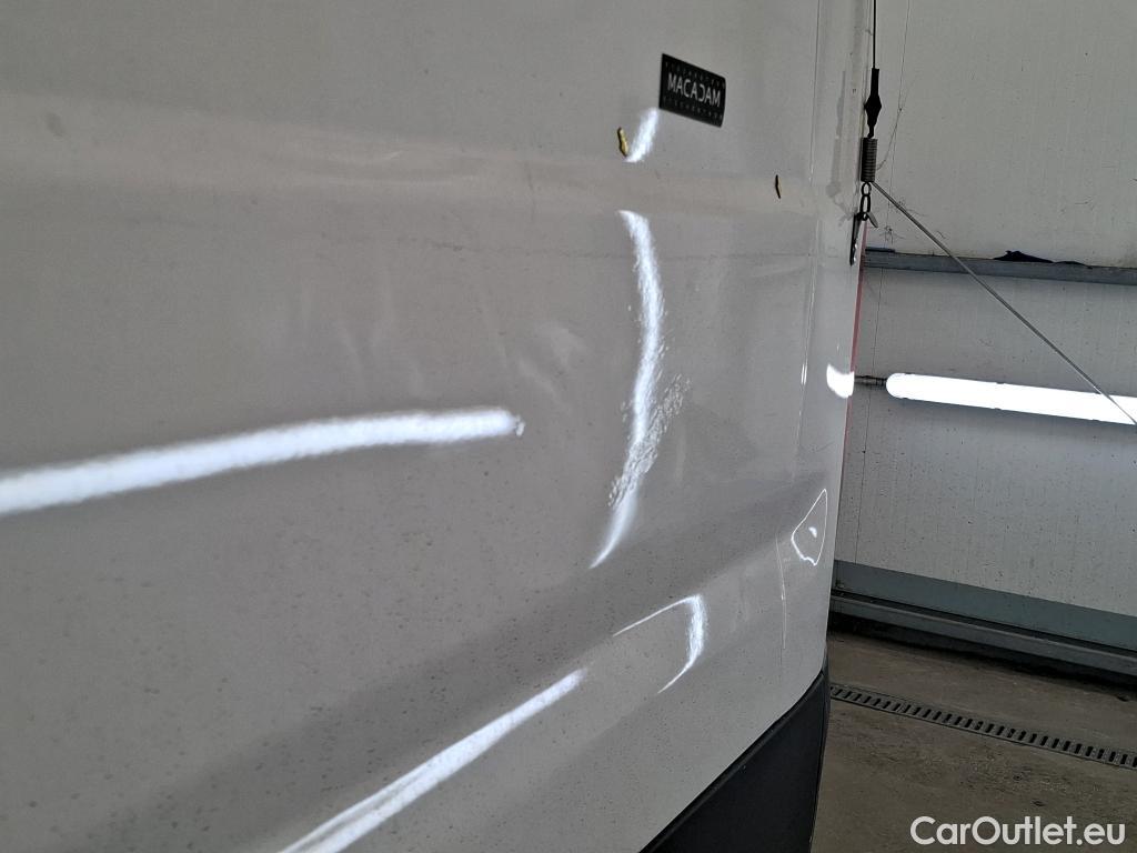  Peugeot  Boxer PEUGEOT  VU 4p Fourgon 2.0 BLUEHDI 110 PREMIUM PA 330 L1H2 #19