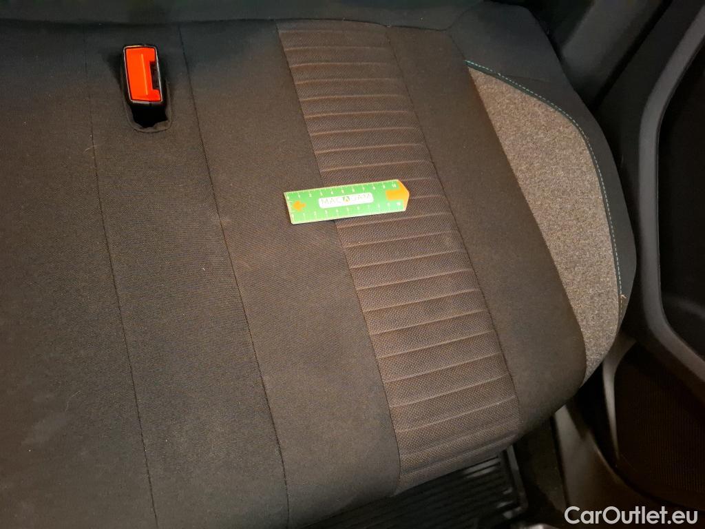  Peugeot  3008  II Style 1.5 HDi 130CV BVA8 E6d #24