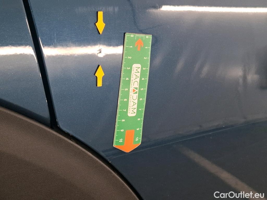  Peugeot  3008  II Style 1.5 HDi 130CV BVA8 E6d #32