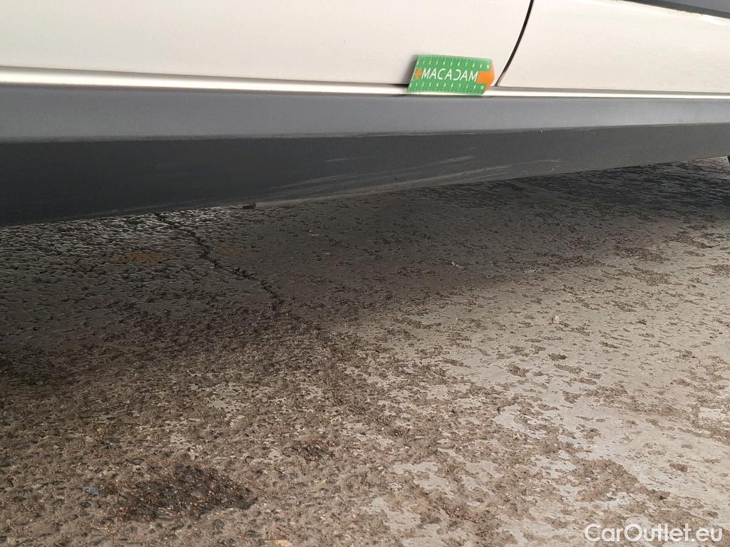  Citroen  C3  Société Feel 1.2 PureTech 80CV BVM5 E6d #26