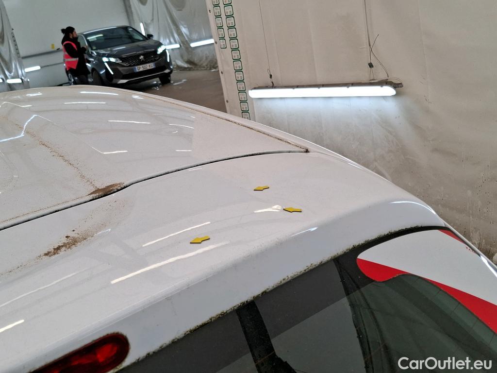  Citroen  C3  Société Feel 1.5 BlueHDI 100CV BVM6 E6d #24