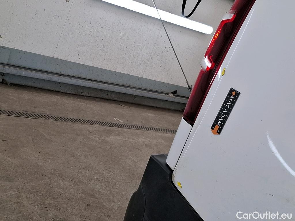  Citroen  Berlingo  Fourgon Club XL 950 1.5 BlueHDi 100CV BVM5 E6dT #2