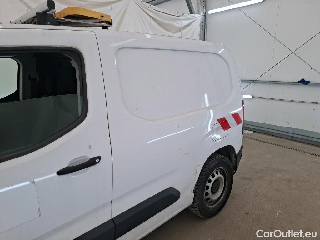  Citroen  Berlingo  Fourgon Worker M 1000 1.2 PureTech 130CV BVA8 E6d #10