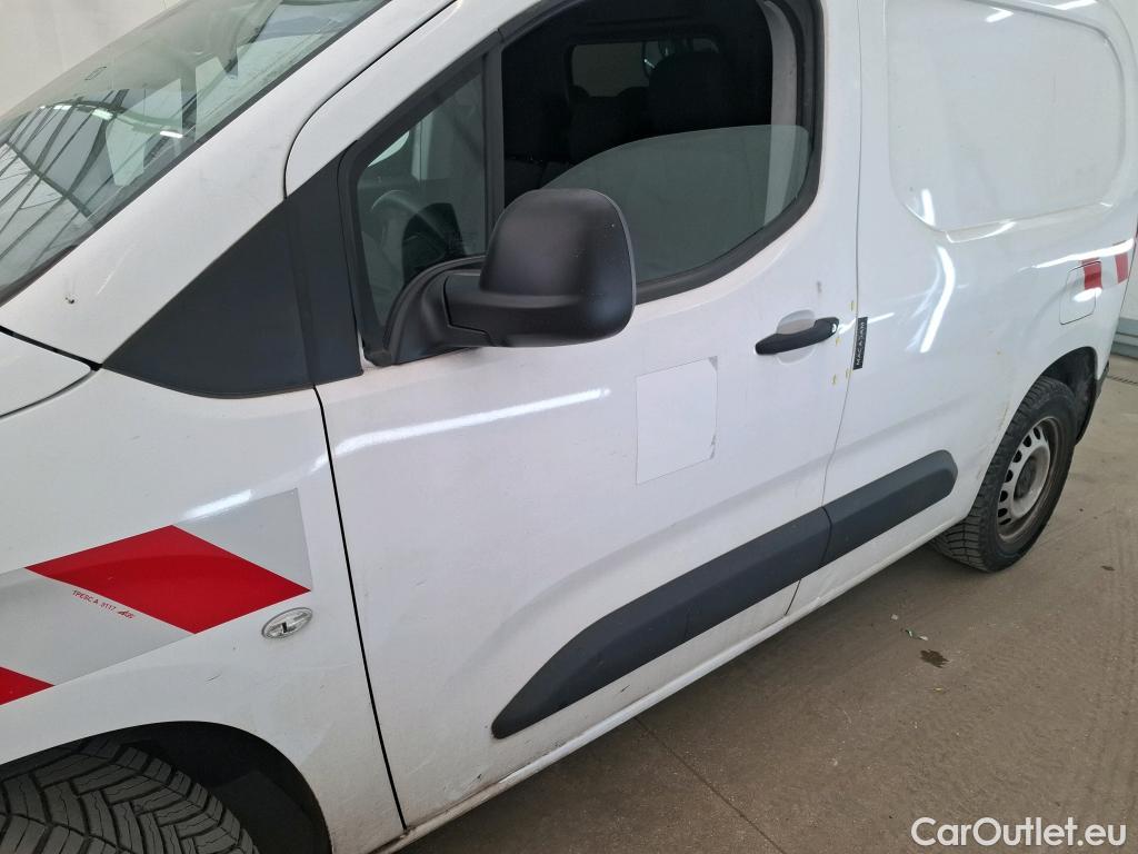  Citroen  Berlingo  Fourgon Worker M 1000 1.2 PureTech 130CV BVA8 E6d #28