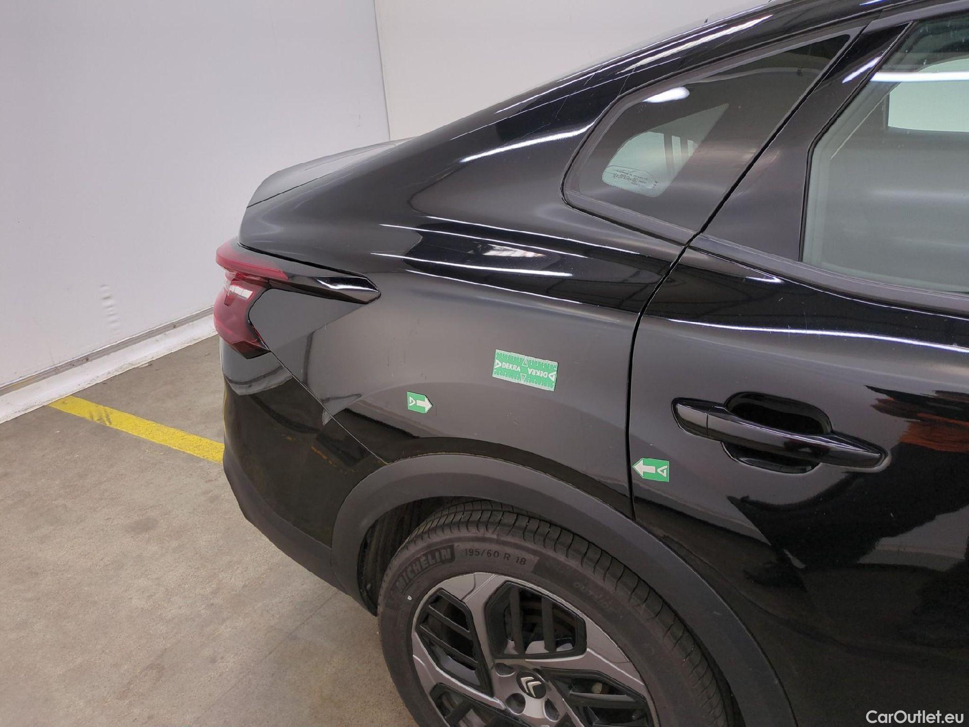  Citroen  C4 CITROEN  X / 2022 / 4P / Berline PureTech 130 S&S EAT8 Feel Pack #35