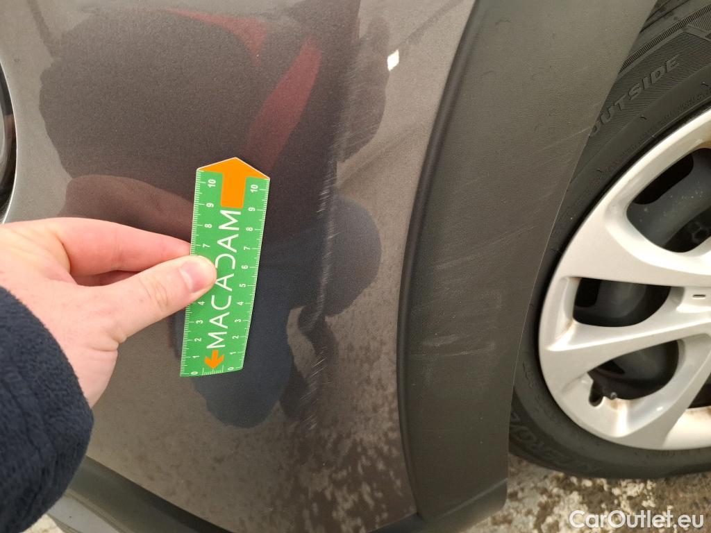  Citroen  C3  Feel Business 1.2 PureTech 80CV BVM5 E6d #16