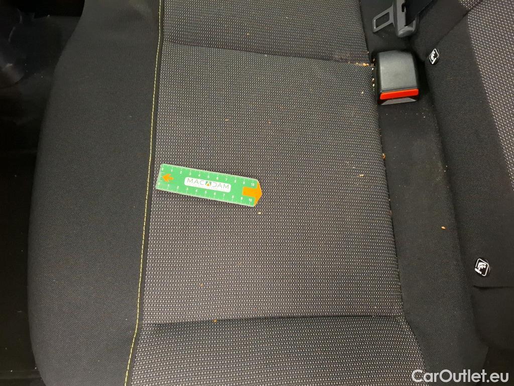  Citroen  C3  Feel 1.2 PureTech 70CV BVM5 E6dT #23
