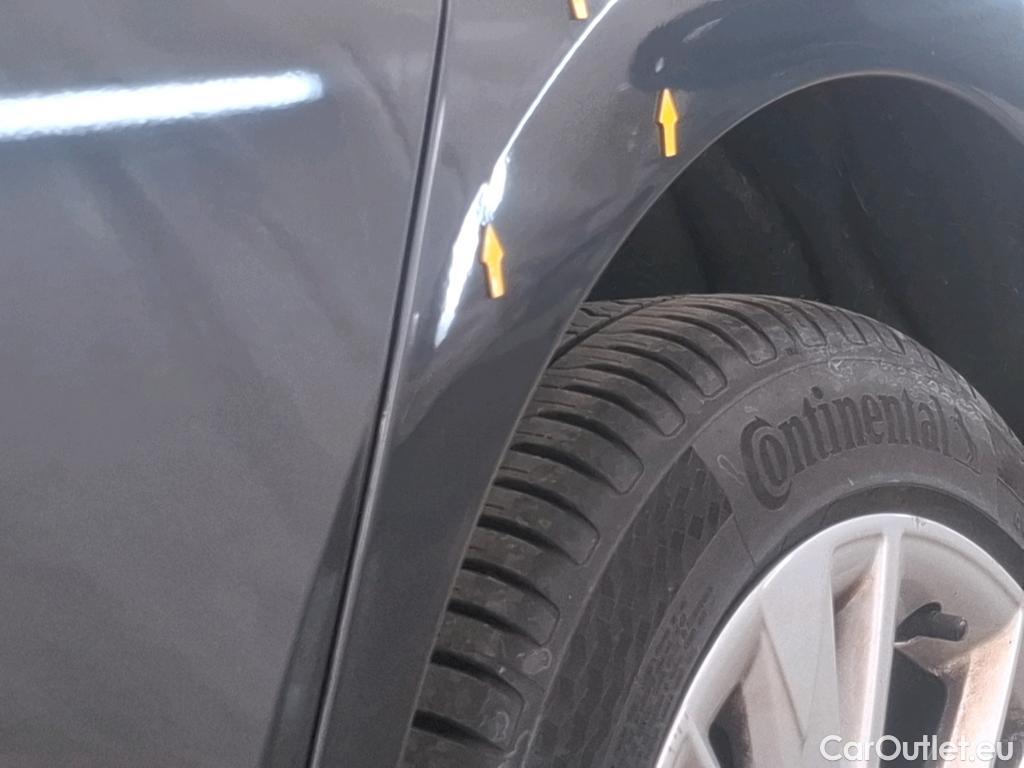  Audi  A3  Sportback 35 TDI Design Luxe 2.0 TDI 150CV BVA7 E6d #49