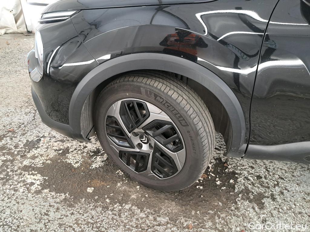 Citroen  C4 CITROEN  X / 2022 / 4P / Berline PureTech 130 S&S EAT8 Feel Pack #1