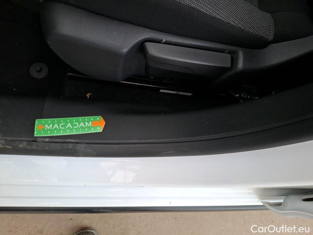 Citroen  C3 CITROEN  5p Berline PureTech 82 BVM Feel Business #31