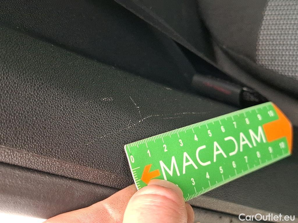  Citroen  C3 CITROEN  5p Berline PureTech 82 BVM Feel Business #27