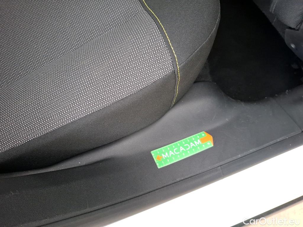  Citroen  C3 CITROEN  5p Berline PureTech 82 BVM Feel Business #25