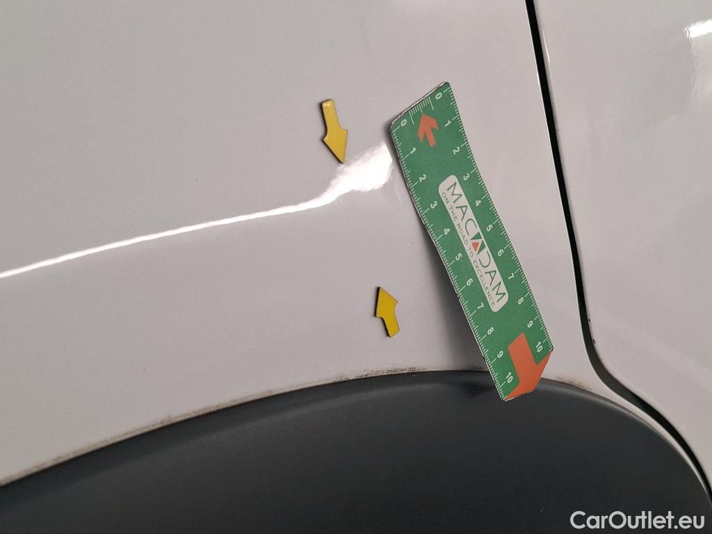  Citroen  C3  Feel 1.2 PureTech 70CV BVM5 E6dT #15