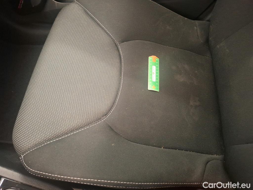 Renault  Clio  IV Business 0.9 TCe 90CV BVM5 E6 #7