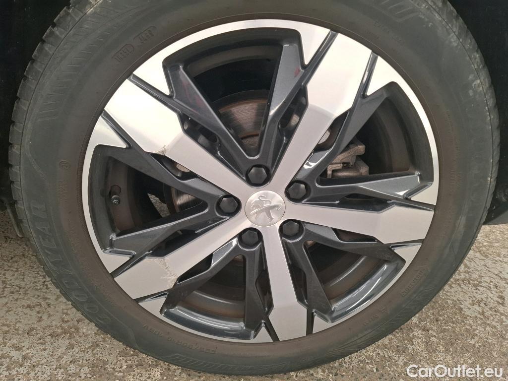  Peugeot  5008  GT 1.2 PureTech 130CV BVM6 7 Sieges E6d #7