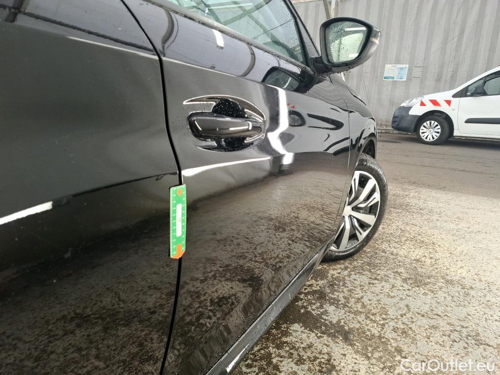  Peugeot  208  Active Pack 1.2 PureTech 100CV BVM6 E6d #1