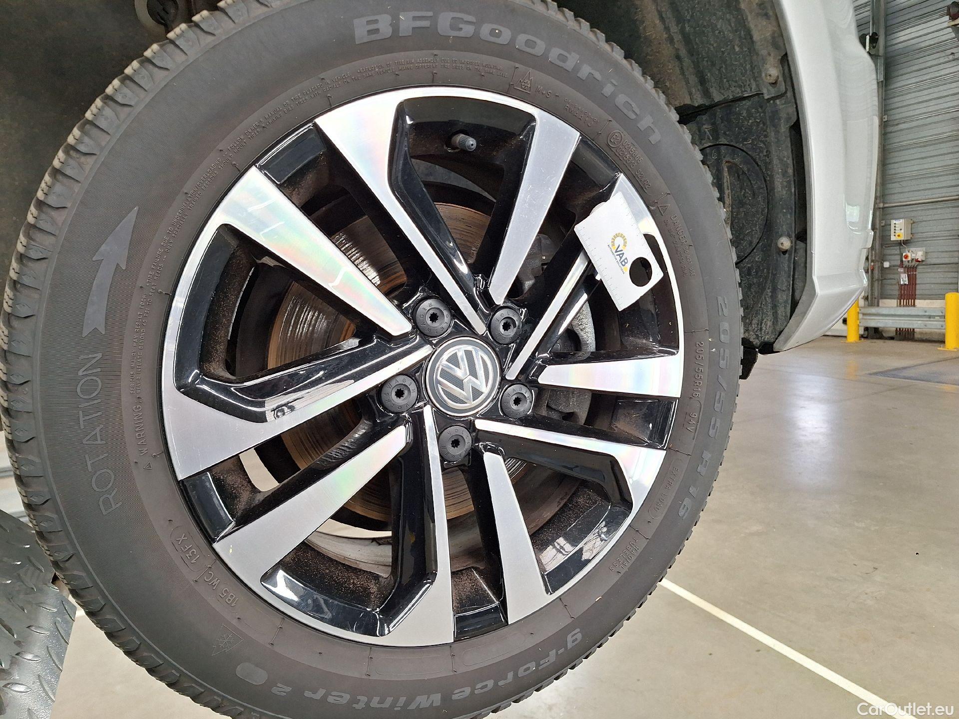  Volkswagen  Golf  VW, VII Var.FL'16, Volkswagen Variant 1.6 TDi IQ.Drive 5d #58