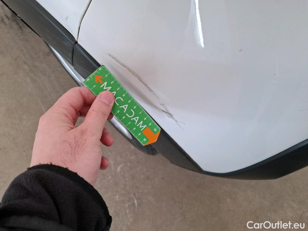 Citroen  C3  Société Feel 1.5 BlueHDI 100CV BVM6 E6d #44