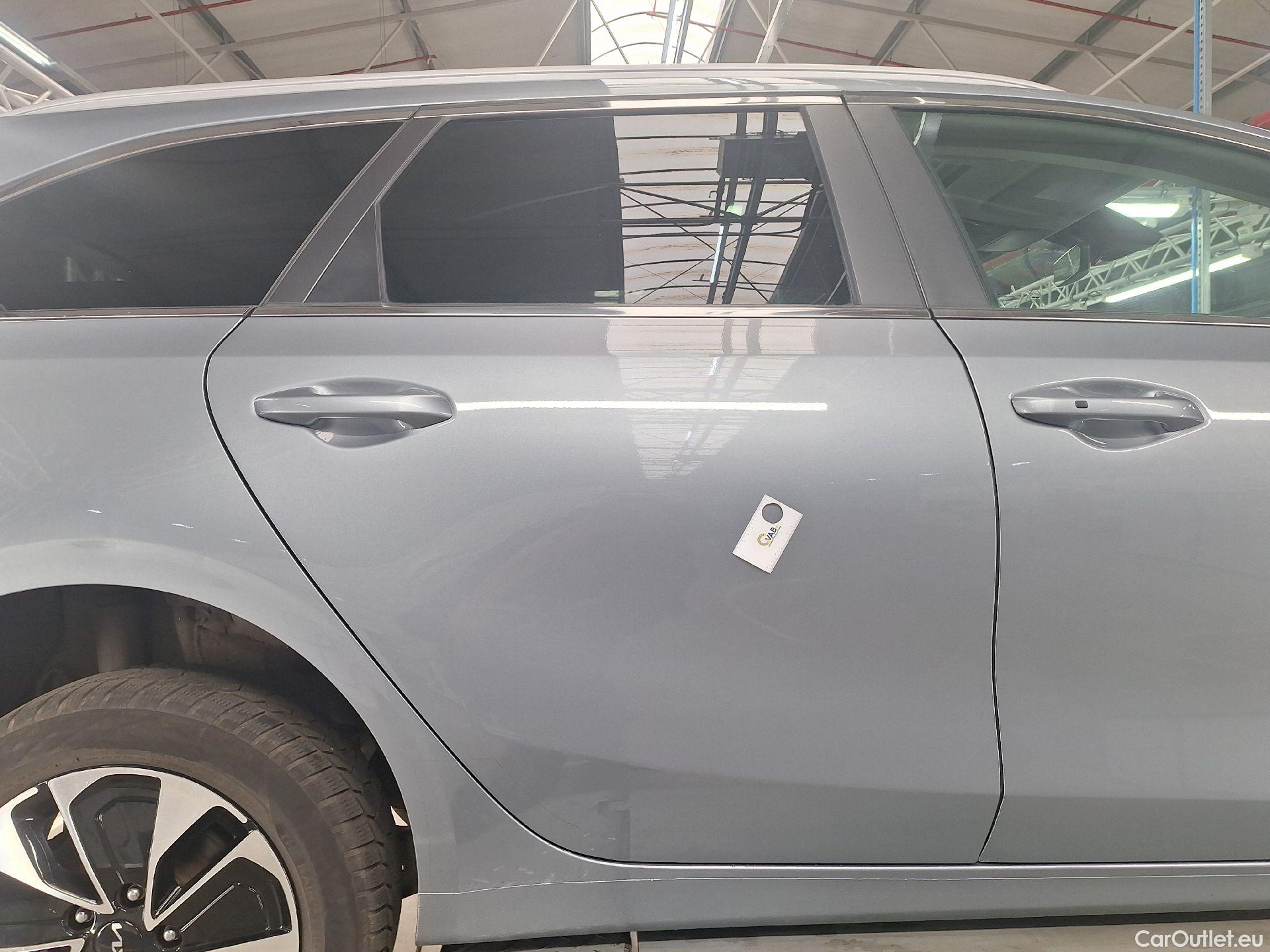  KIA  Cee'd Kia, Ceed SW FL'21 PHEV, KIA  Sportswagon Business Line 1.6 GDi PHEV D #69