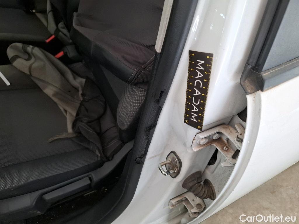  Citroen  C3 CITROEN  Société / 2020 / 5P / Berline / VU BlueHDi 100 S&S BVM6 Feel #5