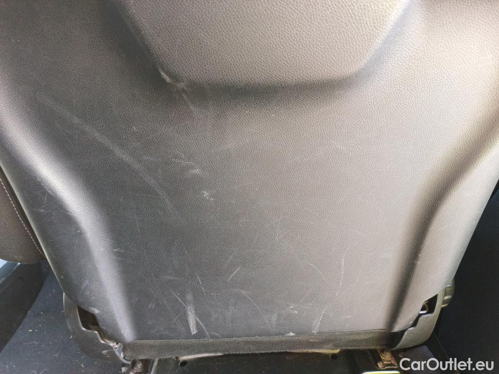  Mercedes  V-Klasse MERCEDES-BENZ Clase V / 2014 / 4P / monovolumen 220 d Clase V Largo #18