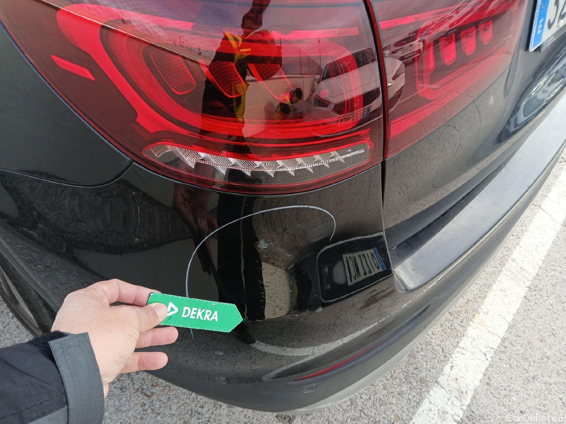  Mercedes  G-Klasee MERCEDES-BENZ Clase GLC / 2019 / 5P / todoterreno GLC 300 de 4MATIC #24