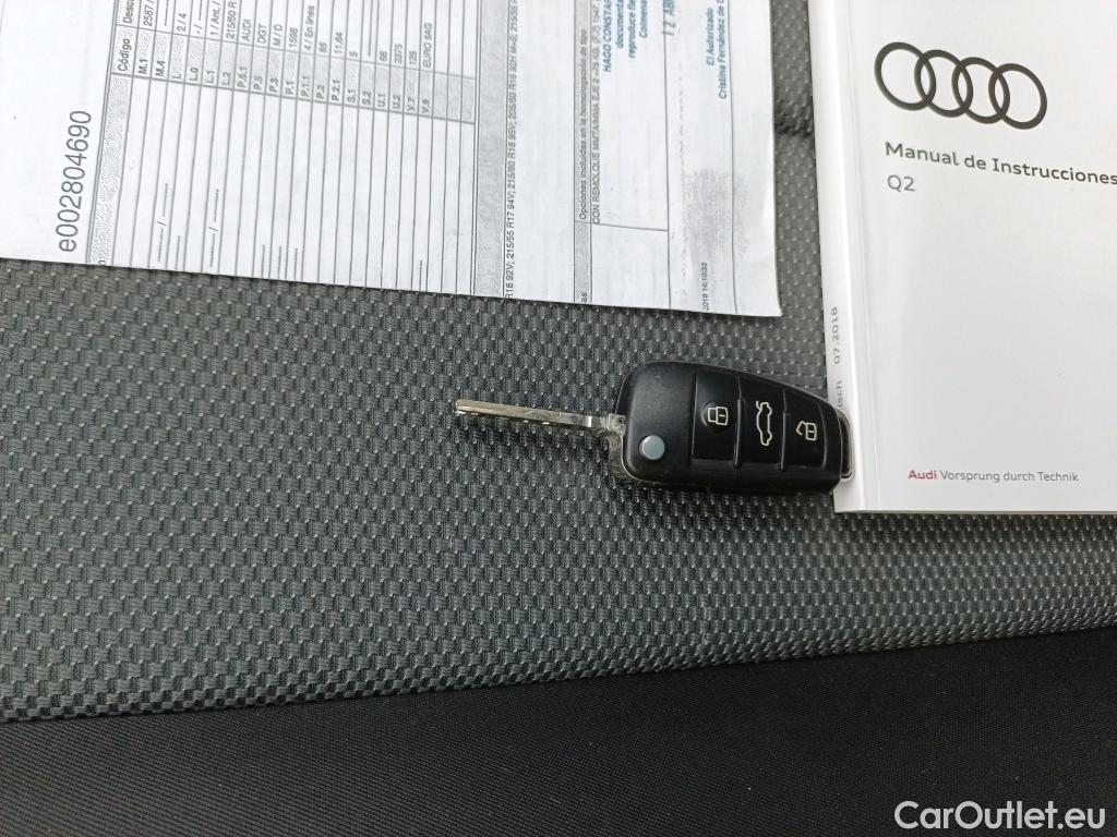  Audi  Q2 AUDI  / 5P / Design 30 TDI 116 CV  #2