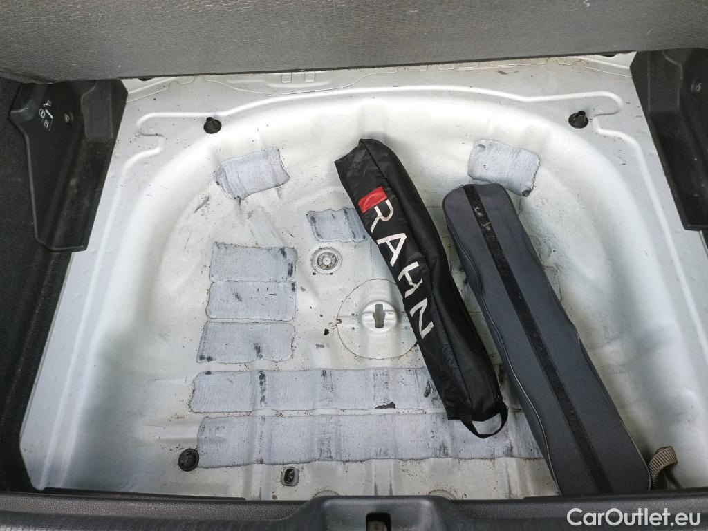  Audi  Q2 AUDI  / 5P / Design 30 TDI 116 CV  #5
