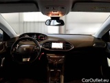  Peugeot  308 PEUGEOT  / 2017 / 5P / STATION WAGON SW BUSINESS BLUEHDI 130 EAT6 SeS AUT. #3