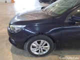  Peugeot  308 PEUGEOT  / 2017 / 5P / STATION WAGON SW BUSINESS BLUEHDI 130 EAT6 SeS AUT. #69