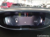  Peugeot  5008 PEUGEOT  / 2020 / 5P / SUV BLUEHDI 130 GT EAT8 S/S AUT. #4