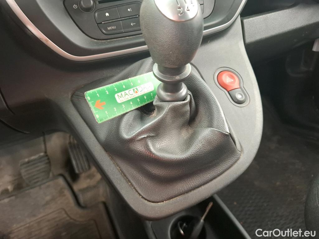  Renault  Kangoo  Express Maxi Extra (Série Spéciale) 1.5 dCi 110CV BVM6 E6 #25