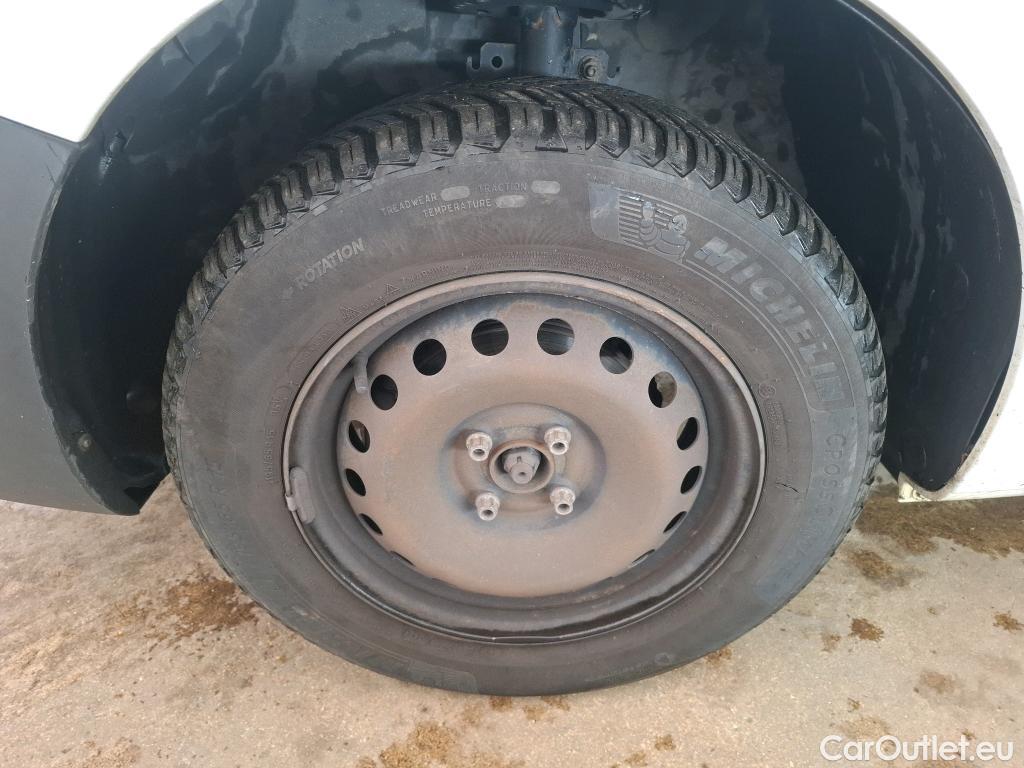  Renault  Kangoo  Express Extra (Série Spéciale) 1.5 dCi 75CV BVM5 E5 #34