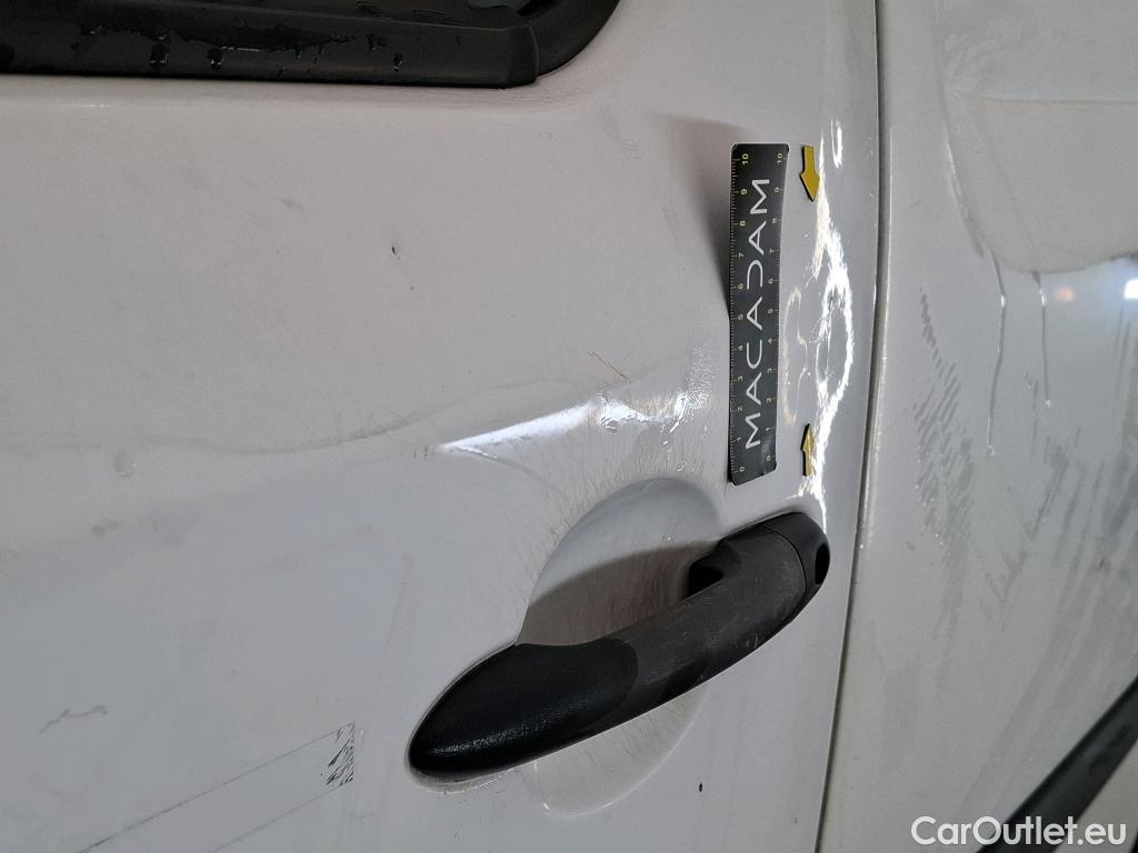  Renault  Kangoo  Express Extra (Série Spéciale) 1.5 dCi 75CV BVM5 E5 #66