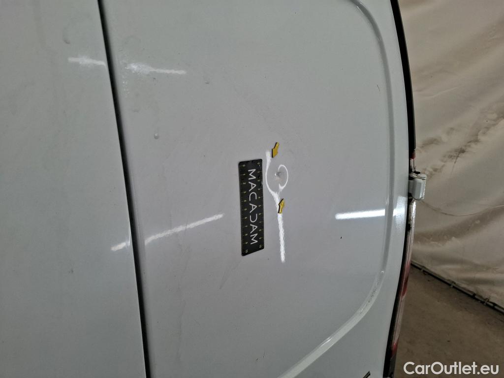  Renault  Kangoo  Express Extra (Série Spéciale) 1.5 dCi 75CV BVM5 E5 #92