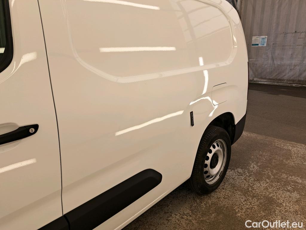  Citroen  Berlingo  Fourgon Club XL 950 1.2 PureTech 110CV BVM6 E6d #1