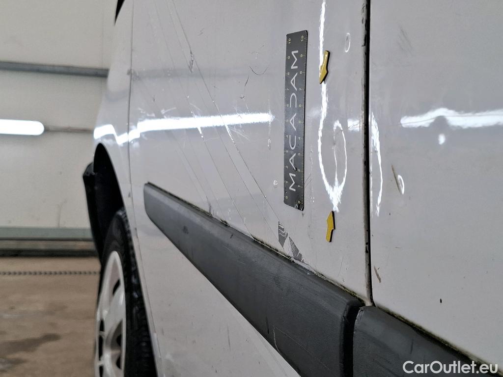  Renault  Kangoo  Express Extra (Série Spéciale) 1.5 dCi 75CV BVM5 E5 #69