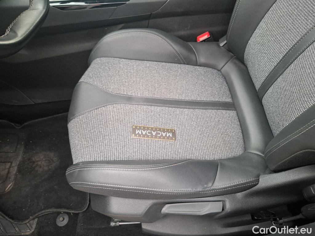  Peugeot  3008 PEUGEOT  / 2016 / 5P / SUV Puretech 130 ALLURE BUSINESS (Ex 195K) #3