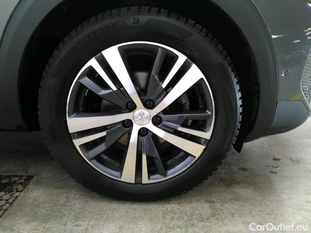  Peugeot  3008  II Allure Pack 1.2 PureTech 130CV BVA8 E6d #17