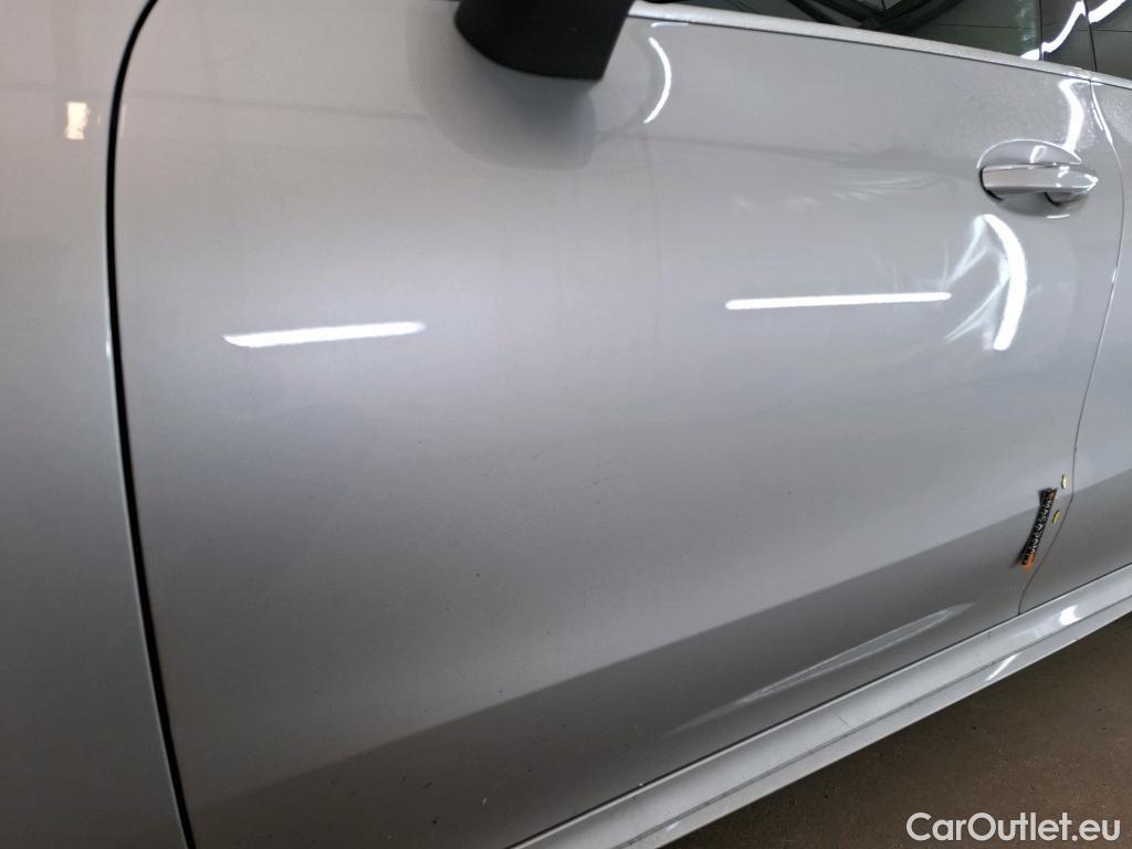  Mercedes  CLA-Klasse MERCEDES-BENZ CLA Coupe / 2019 / 4P / Coupé CLA 200 d AMG Line BA8 #47