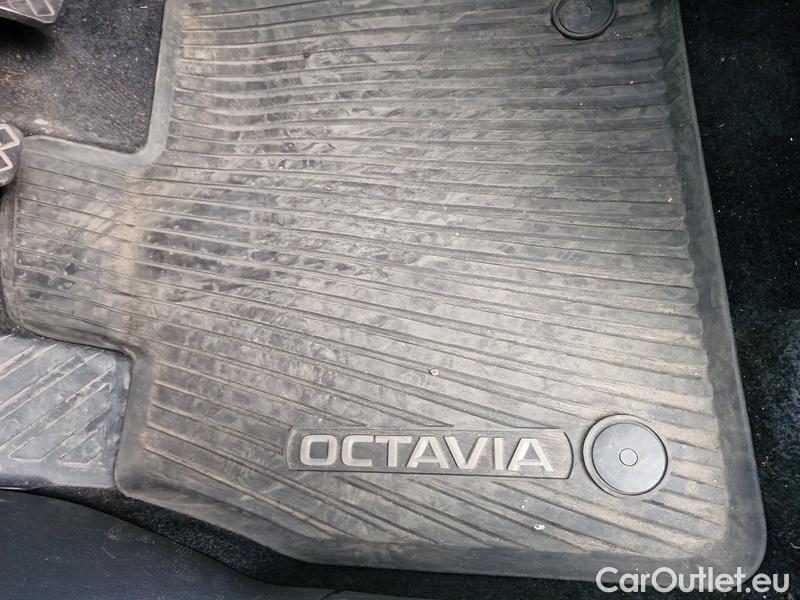  Skoda  Octavia  Combi (NX3)(2020) Oct.Combi 1.0TSI 81 Ambition #4